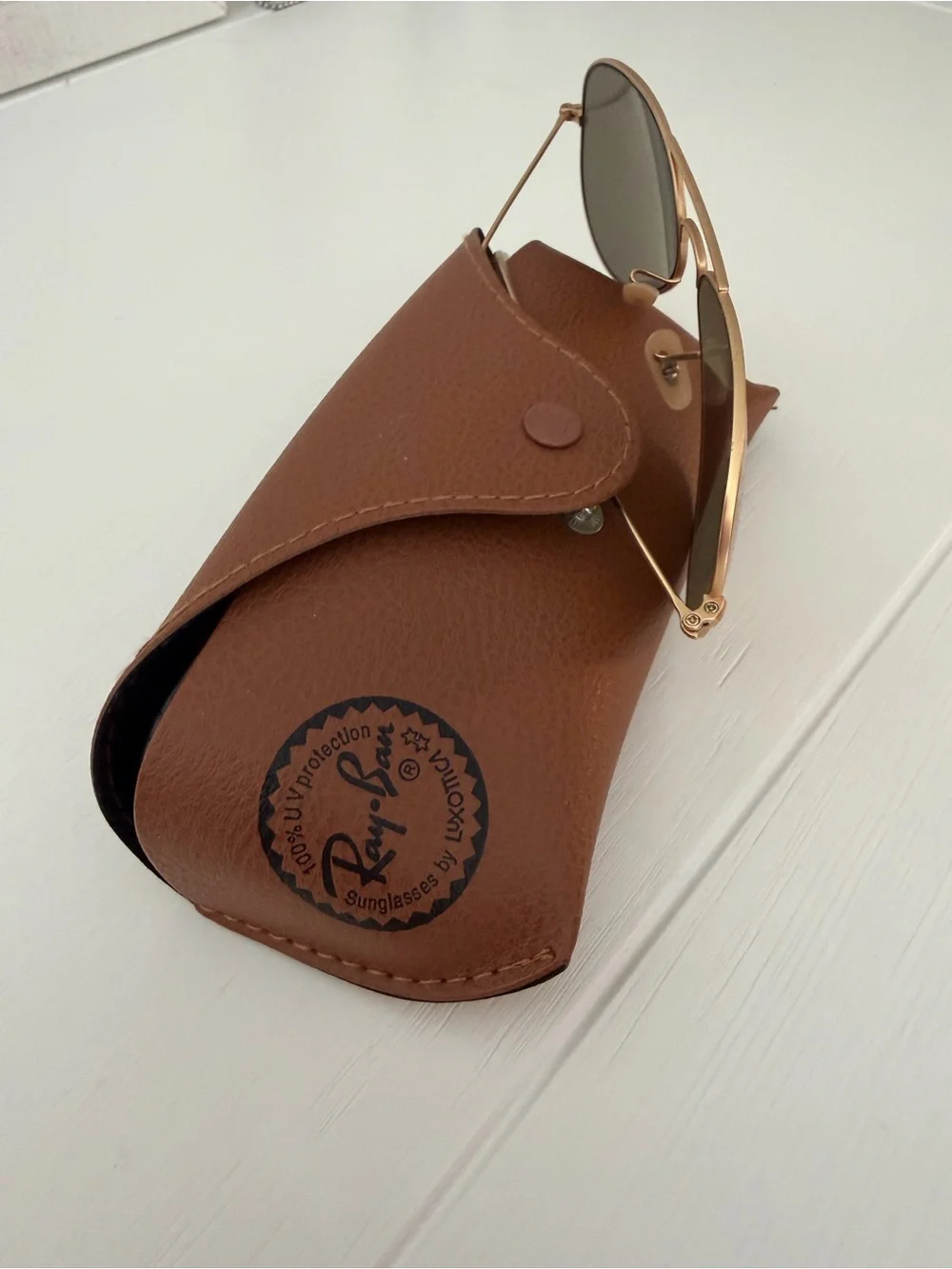 Ray-Ban Gold Frame Sunglasses with Purple-Pink Mirrored Lenses